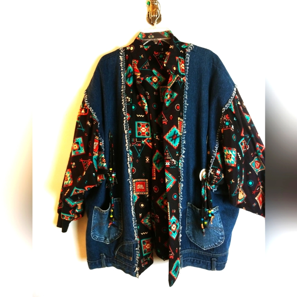Western Jean Jacket Long Sleeve No buttons Size 4X Artsy